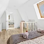 Apartamento Old Town Penthouse 2 Bedroom On Two Floors *
