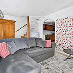 Old Town Penthouse 2 Bedroom On Two Floors * 塔林
