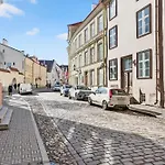 Apartamento Old Town Penthouse 2 Bedroom On Two Floors Tallin