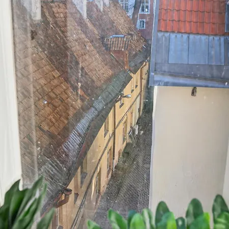 Appartement Old Town Penthouse 2 Bedroom On Two Floors