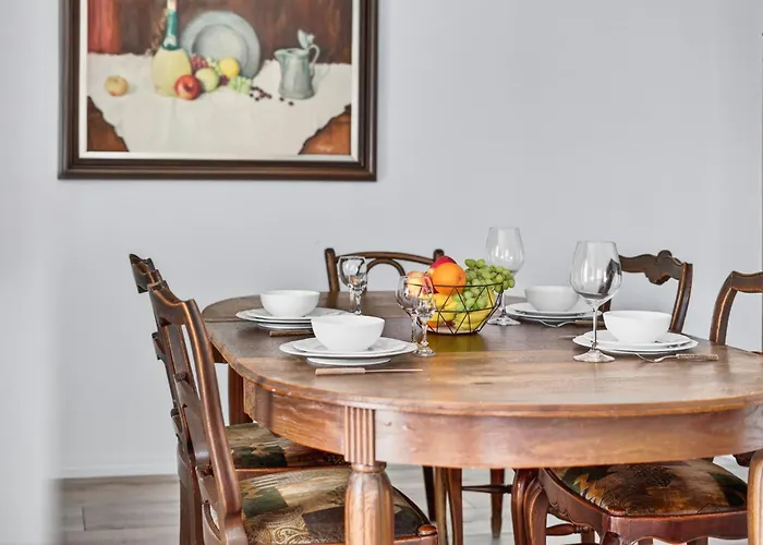 Old Town Penthouse 2 Bedroom On Two Floors Апартаменти