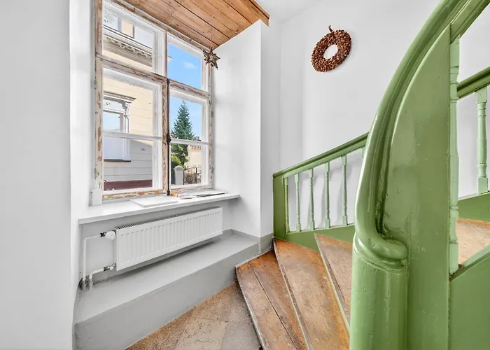 Old Town Penthouse 2 Bedroom On Two Floors Апартаменти