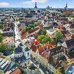 Old Town Penthouse 2 Bedroom On Two Floors