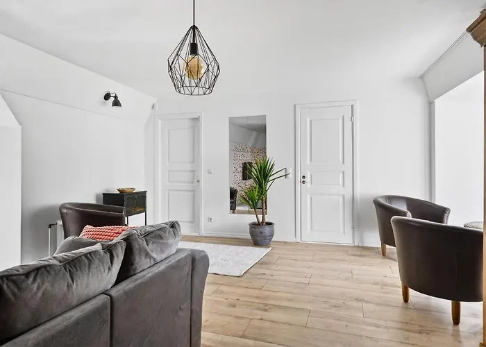 Old Town Penthouse 2 Bedroom On Two Floors Διαμέρισμα *