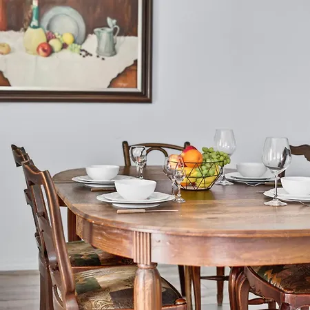 Old Town Penthouse 2 Bedroom On Two Floors Апартаменти