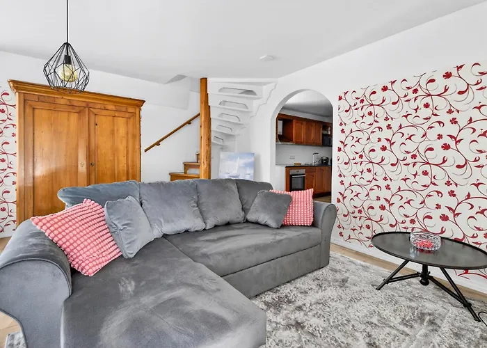 Old Town Penthouse 2 Bedroom On Two Floors * Tallinn